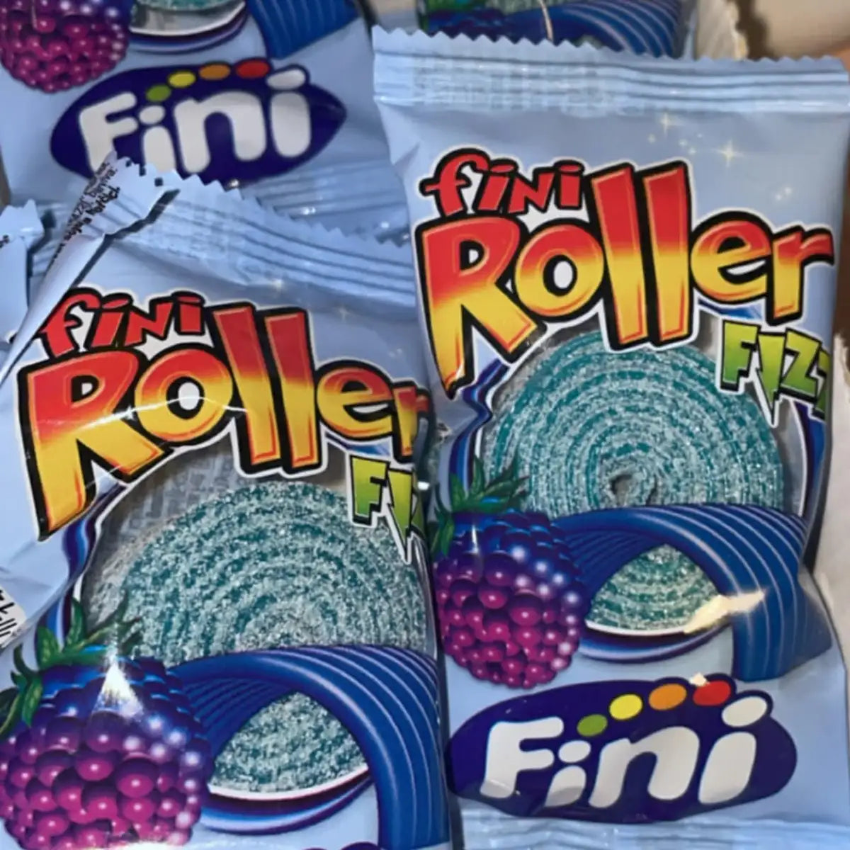 Savanyú Fini roller áfonyás gumicukor 20g