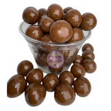 Szamócapálinkás Drazsé 100g tejcsokoládés